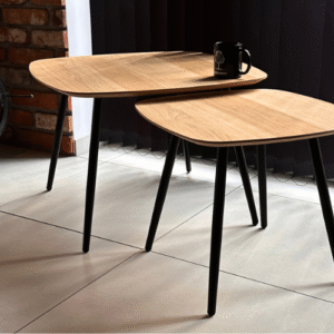 Sivupöytien setti metallijaloilla Geometric